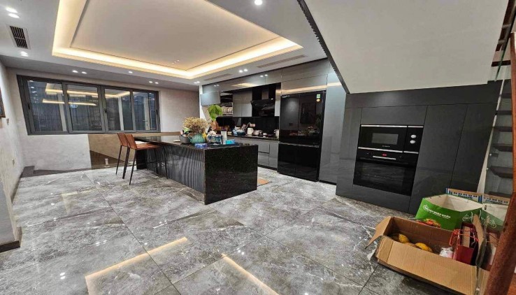 Cho thuê MBKD mặt phố Nguyễn Văn Lộc, DT 68m, 5tầng - Mt 4.5m - Giá 50 Triệu (ctl)